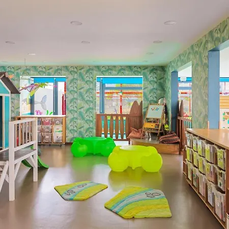 H10 Lanzarote Gardens Курортный комплекс